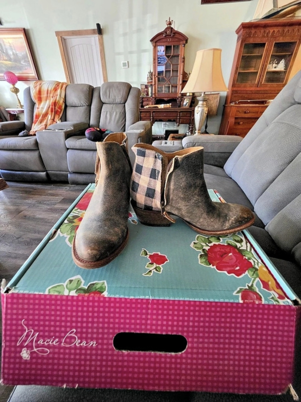 Macie Bean M5210 Plaid Ankle Boots Brown & Blue US 7